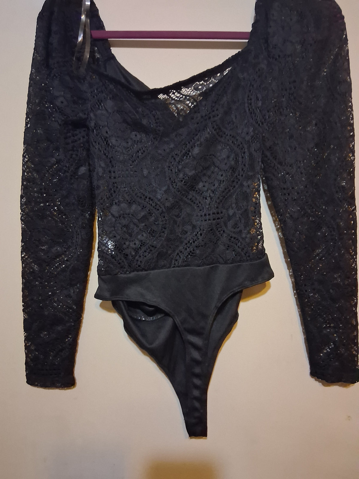 Black Lace Long Sleeve Ruched Bodysuit