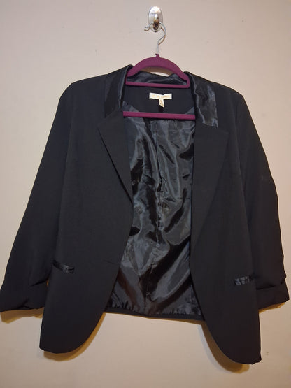 Black Open-Front Blazer with Satin Lapels