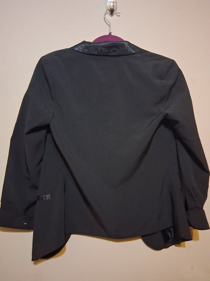 Black Open-Front Blazer with Satin Lapels