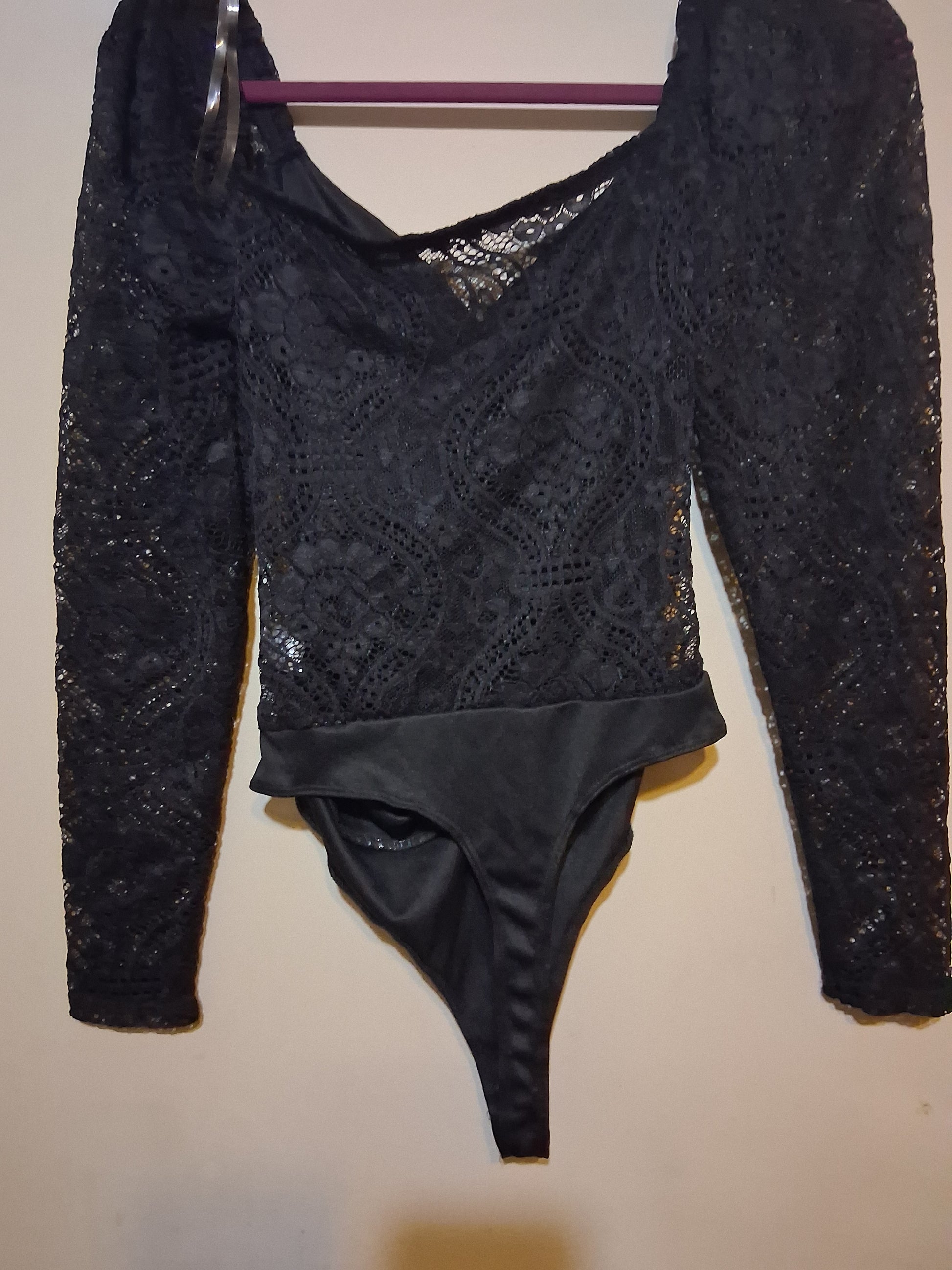 Black Lace Long Sleeve Ruched Bodysuit