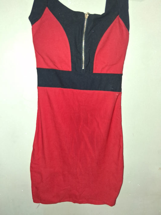 Red & Black Zip-Front Bodycon Dress
